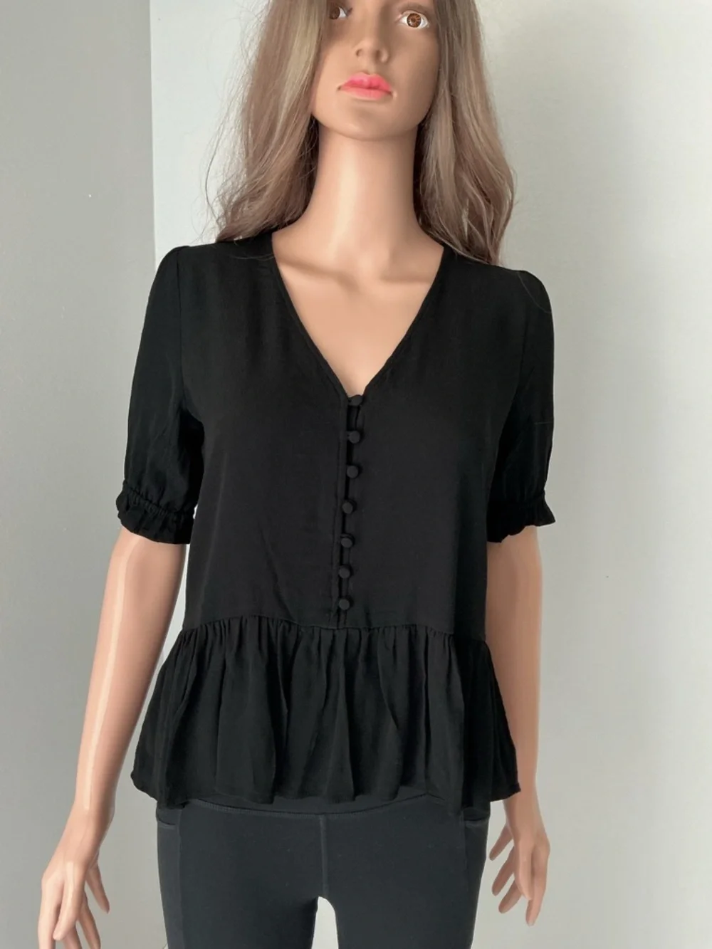 Madewell Courtyard Ruffle-Hem Top in Black Sz xs